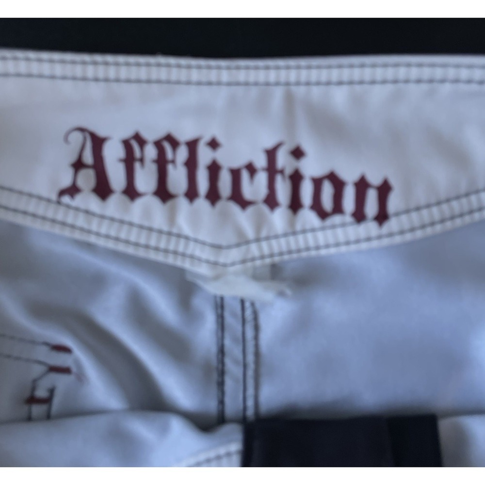Affliction Board Shorts Mens 34 Brown Swim Trunks Gothic Skull Crosses MMA Y2K - Picture 11 of 16